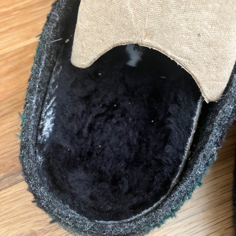 EUC Women's Green & Black Plaid Birkenstock Closed Toed Slide Clogs Size 38 - Picture 7 of 11